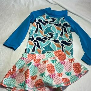 2T swim bottom and rash guard bundle